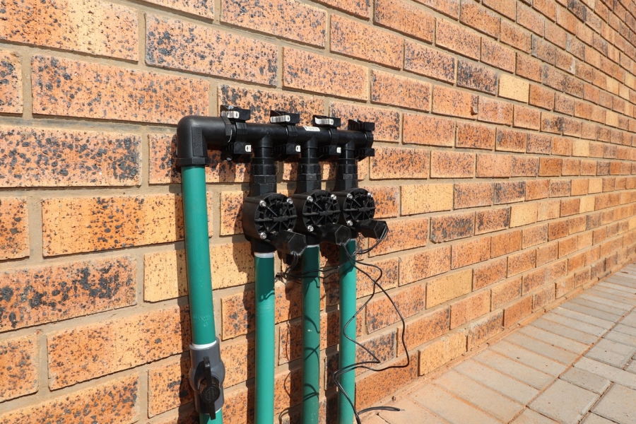 To Let 3 Bedroom Property for Rent in Flamwood North West